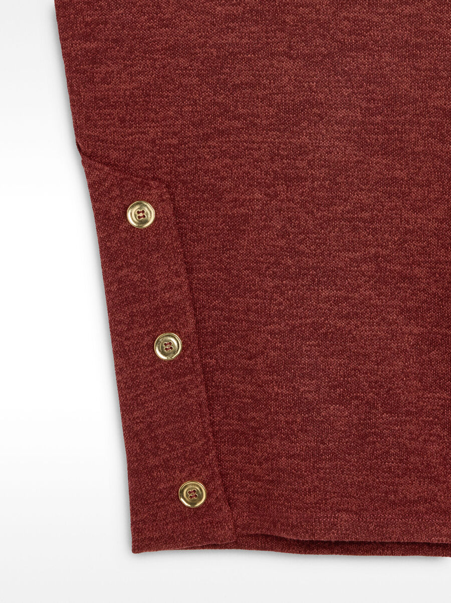 Top with side buttons