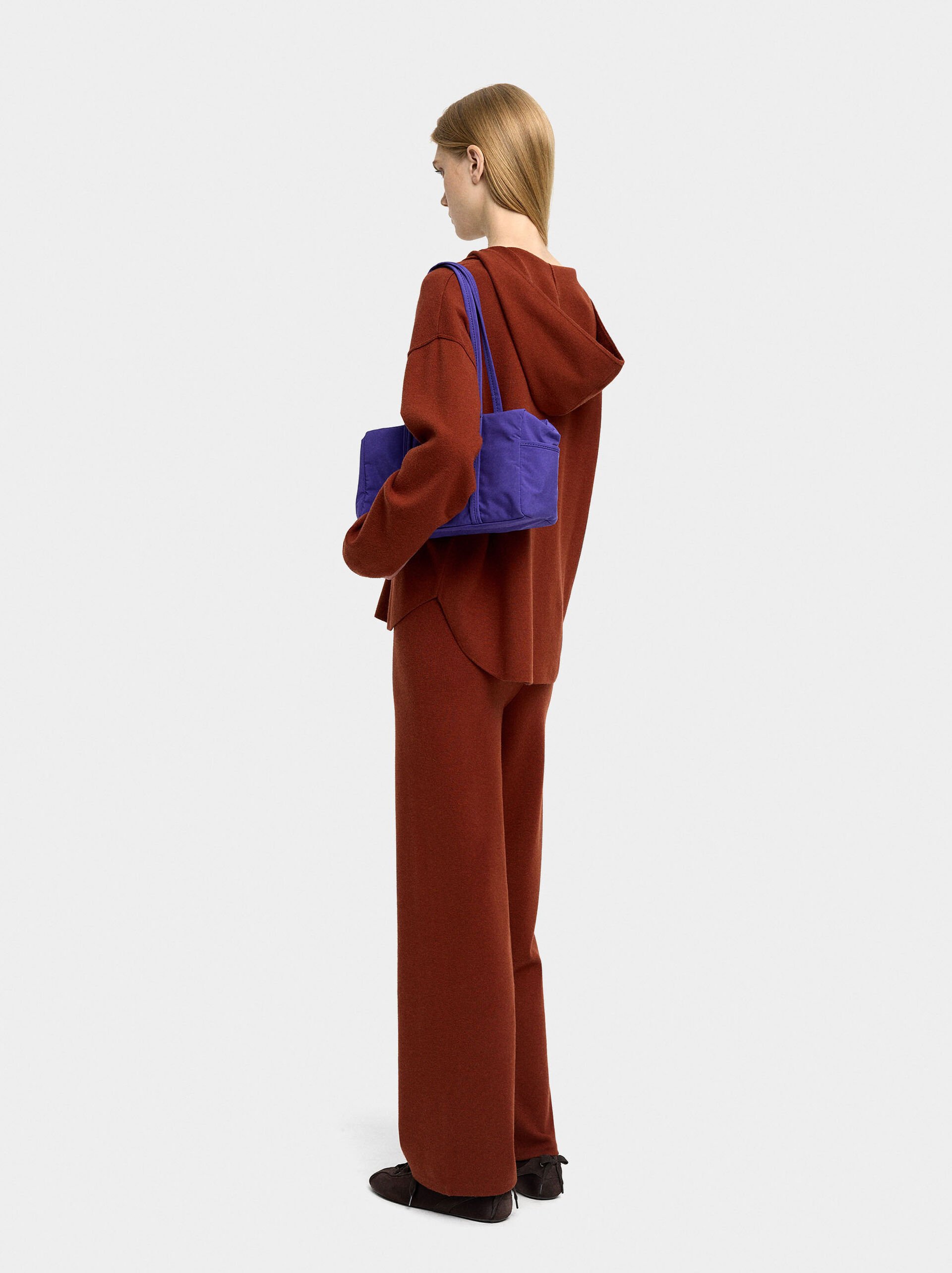 Elastic waist knit pants image number 2.0