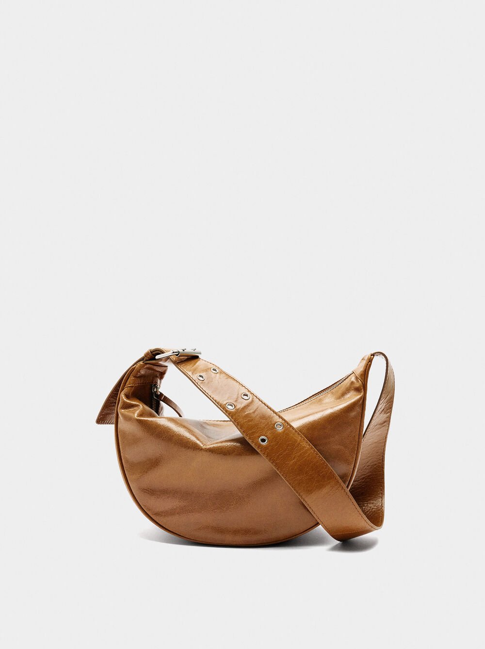 Sac hobo en cuir avec clous