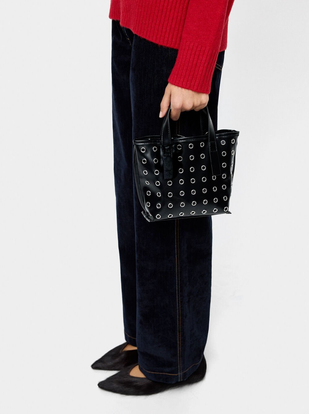 Tote bag with studs and inner pouch