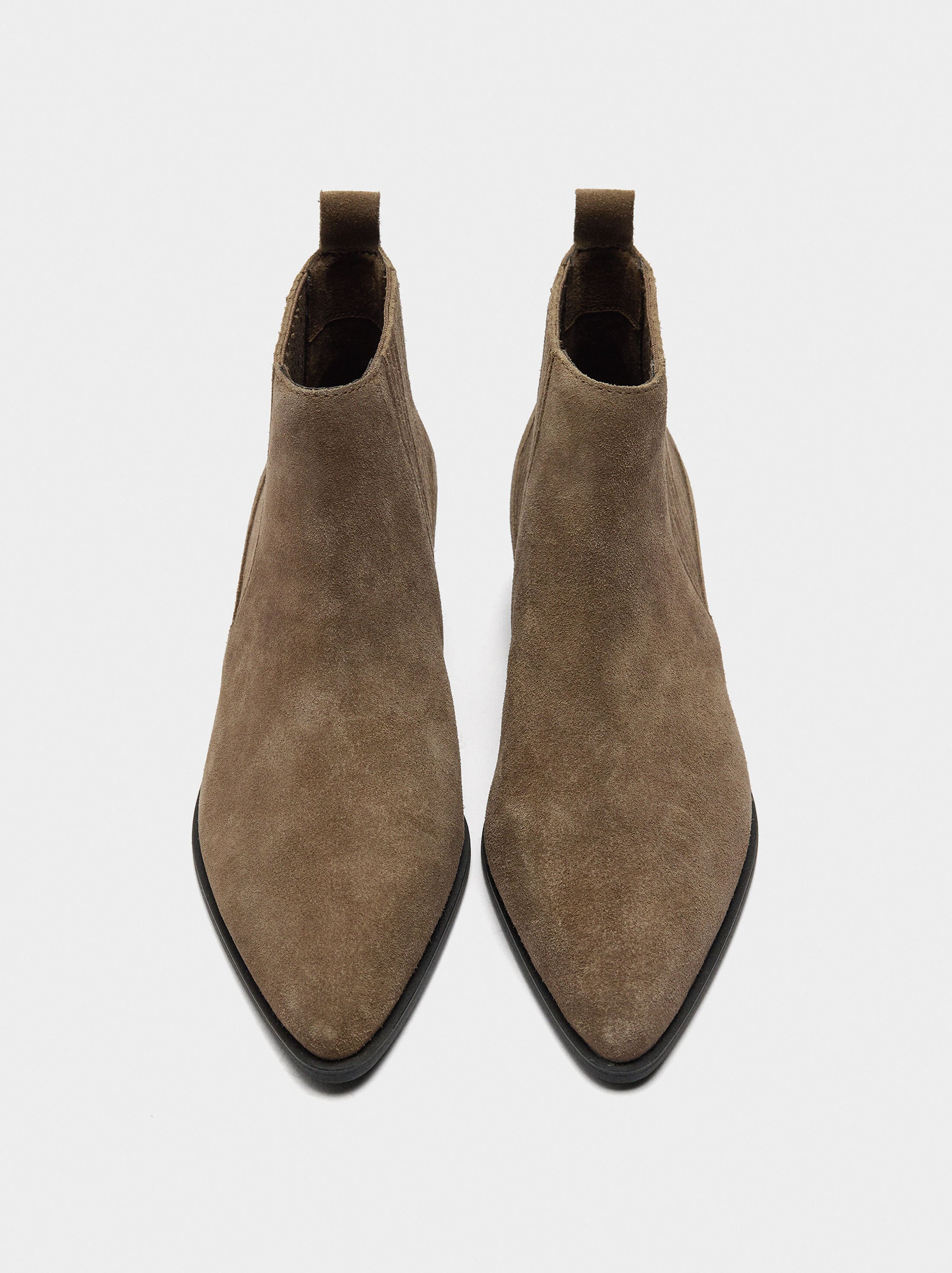 Leather ankle boots with heels image number 0.0