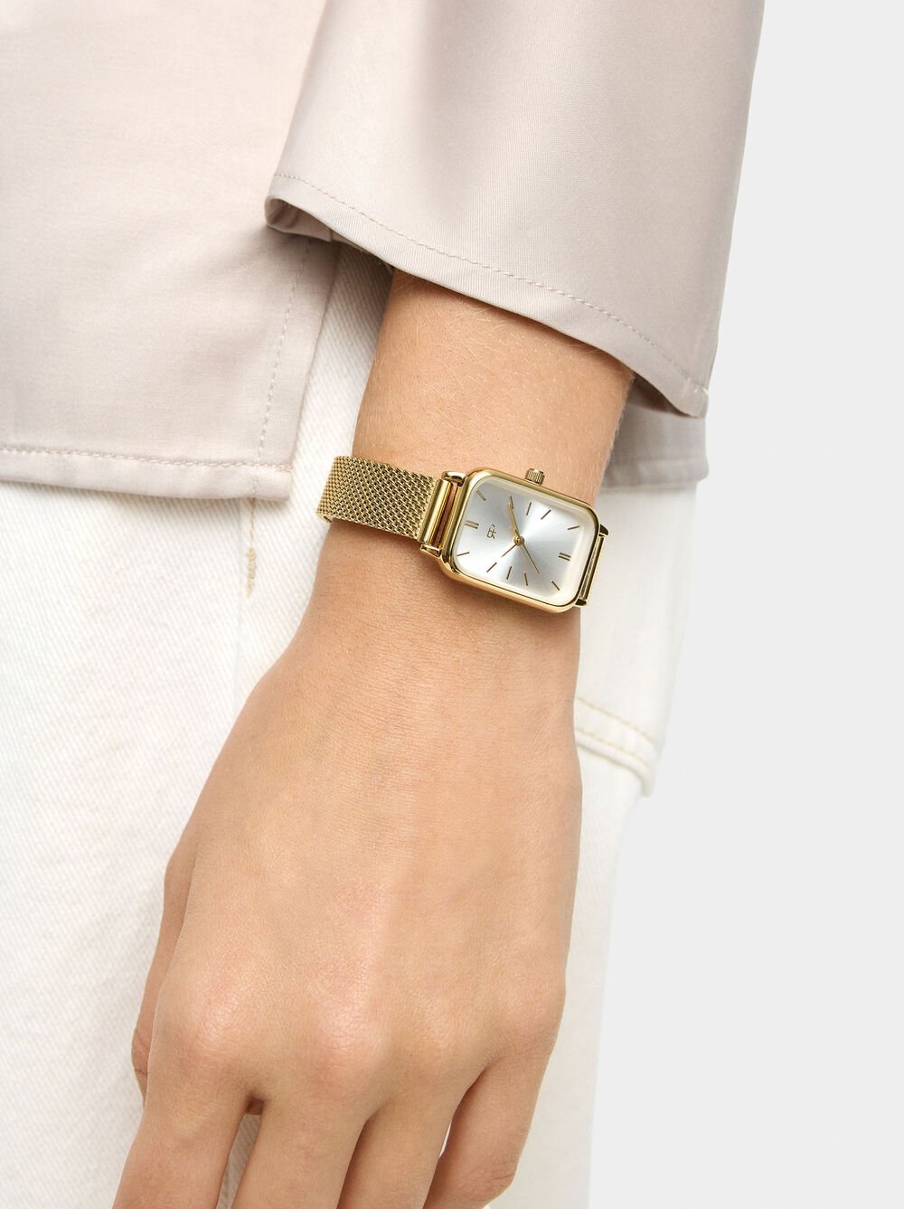 Montre rectangulaire bracelet en maille en acier inoxydable