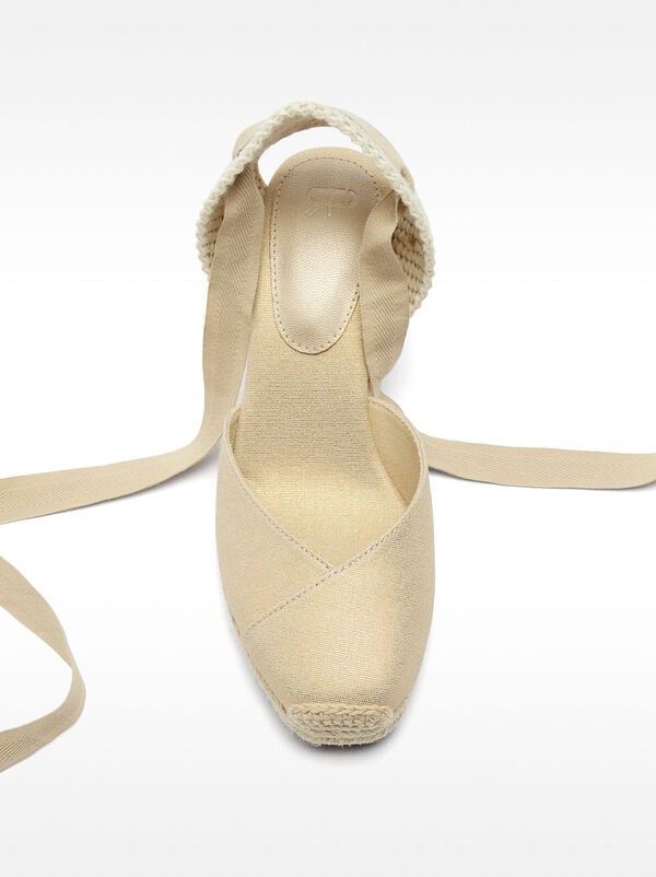 Wedges with metallic effect