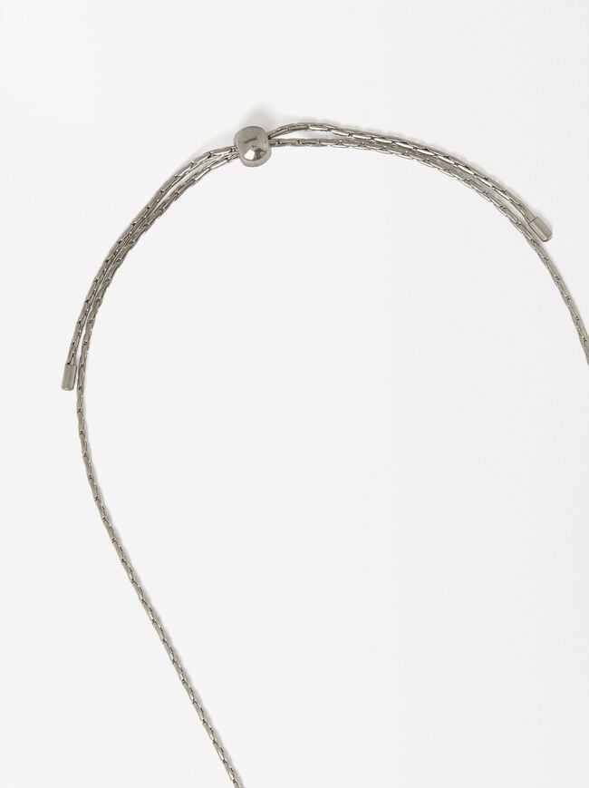 Long Necklace With Flower Detail