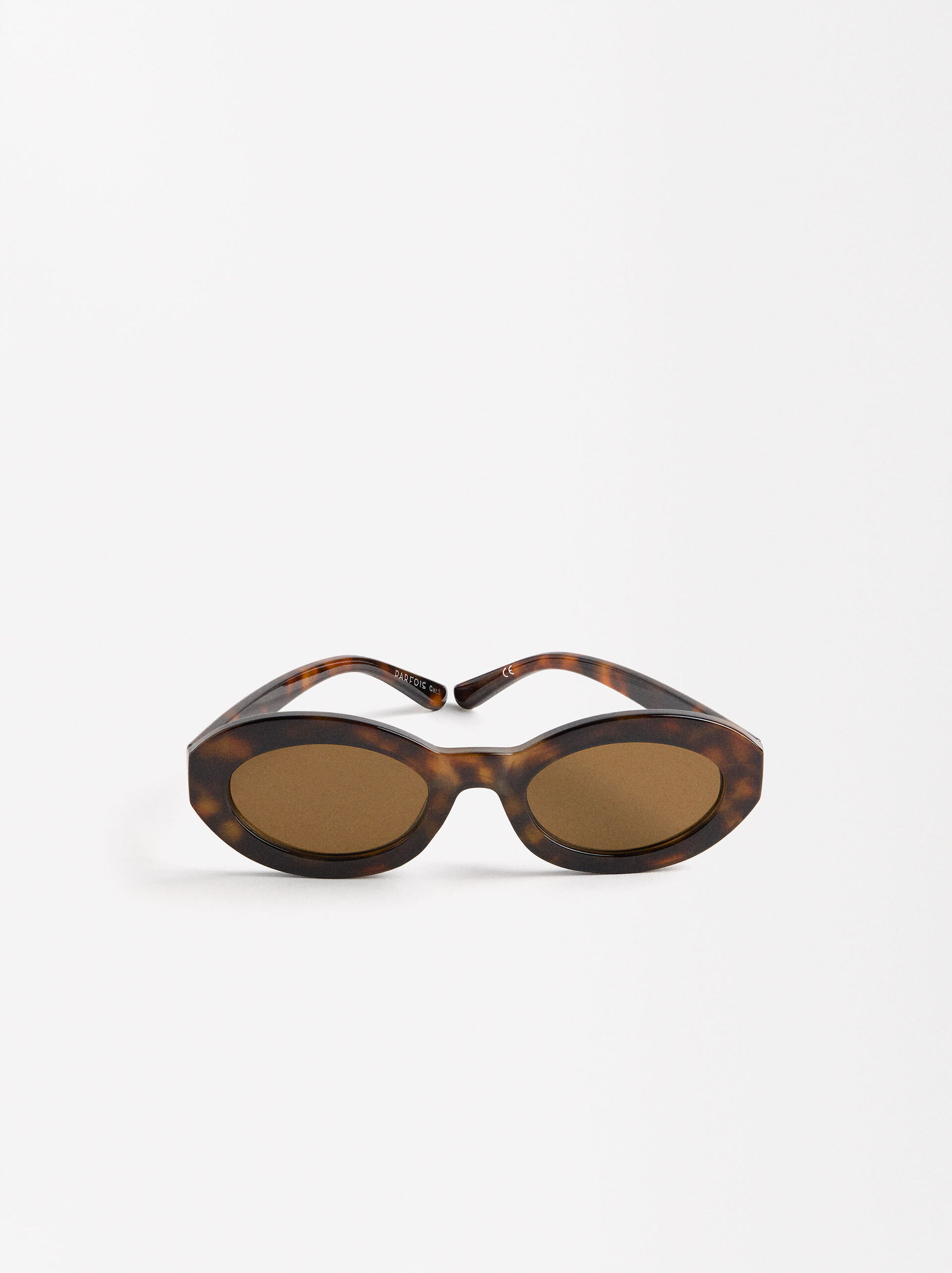 Oval sunglasses image number 0.0