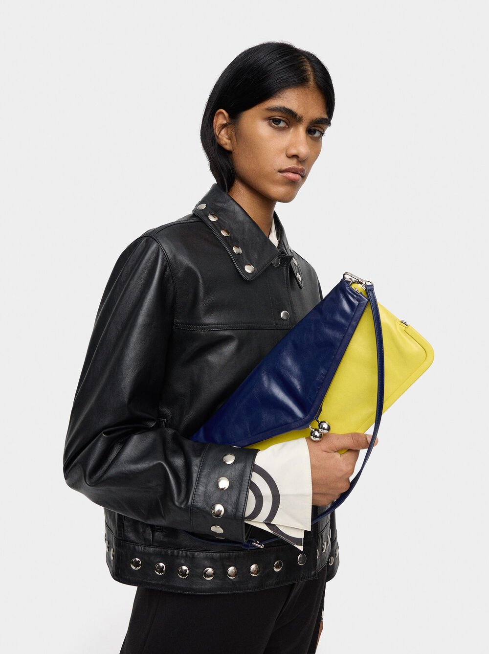 Double envelope bag in bicolour leather