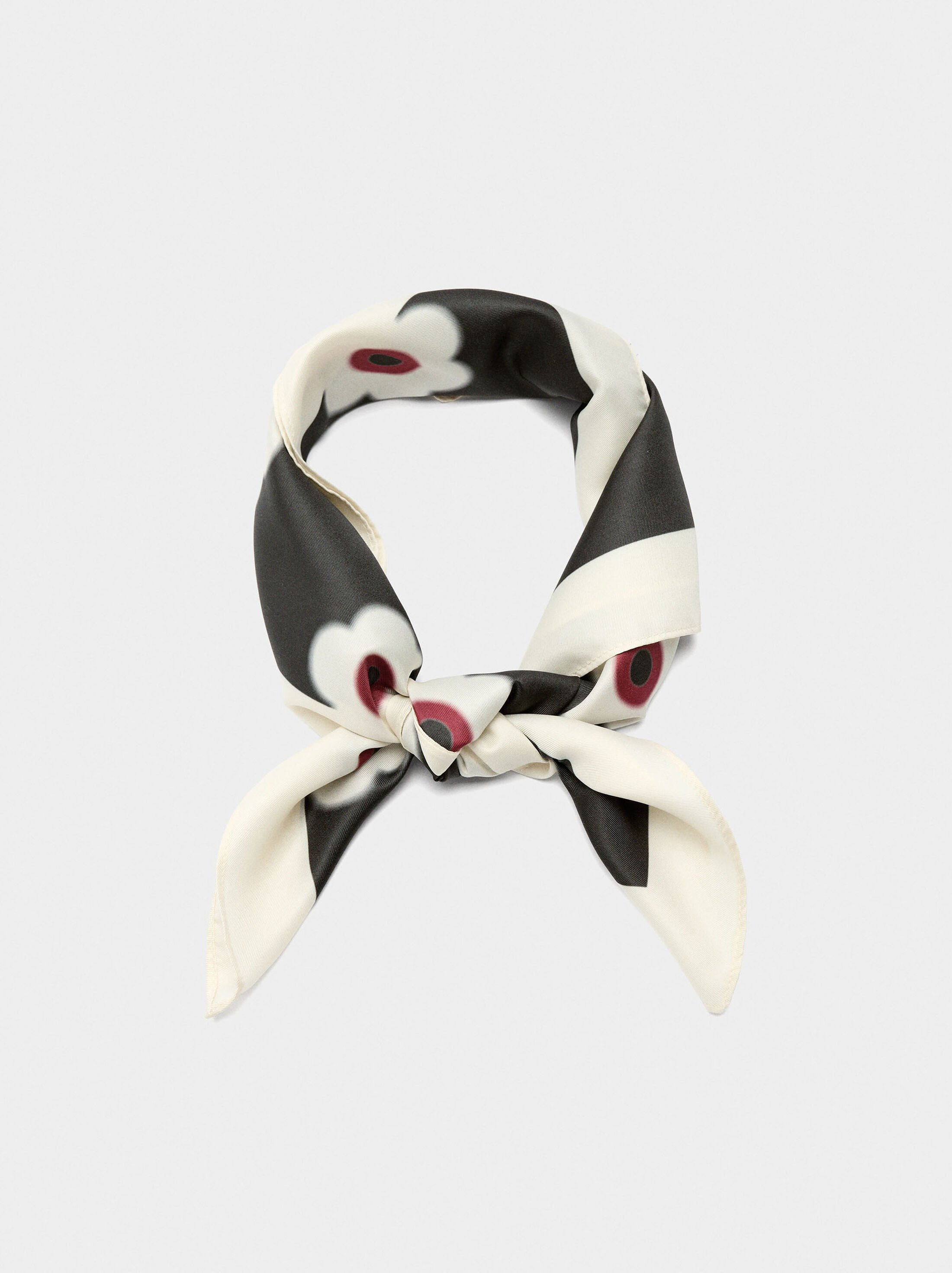 Mocador quadrat estampat setinat image number 2.0