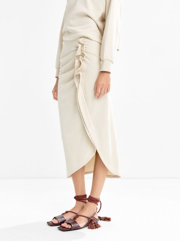 Midi skirt with gathering