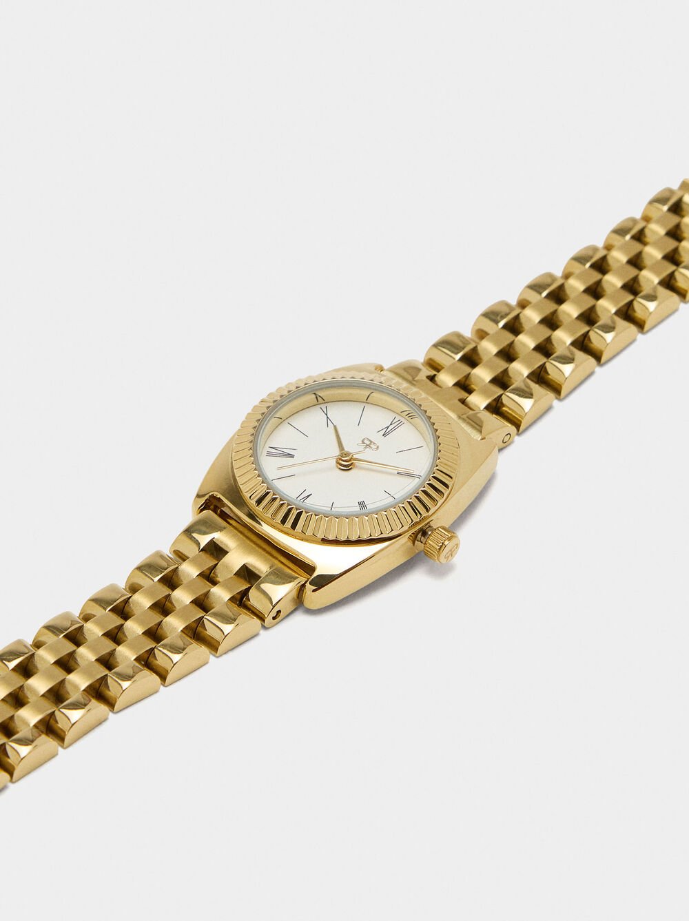 Watch with stainless steel wristband