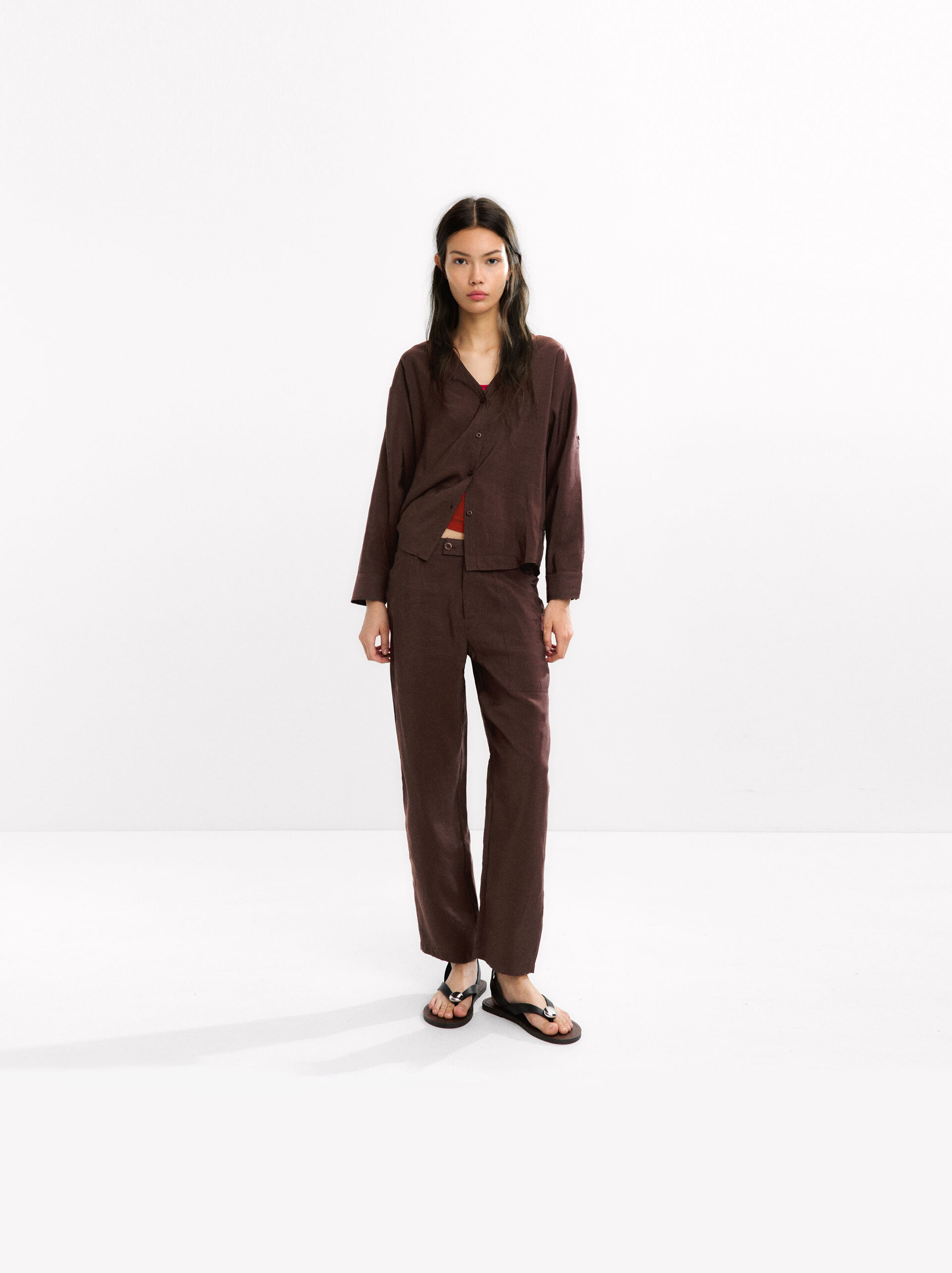 Cargo trousers with marked stitching image number 7.0