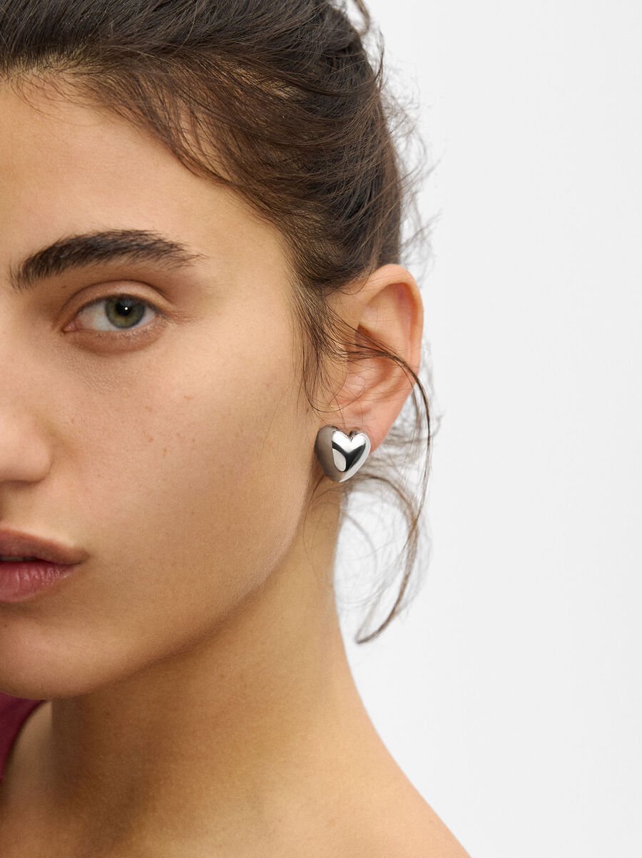 Heart earrings
