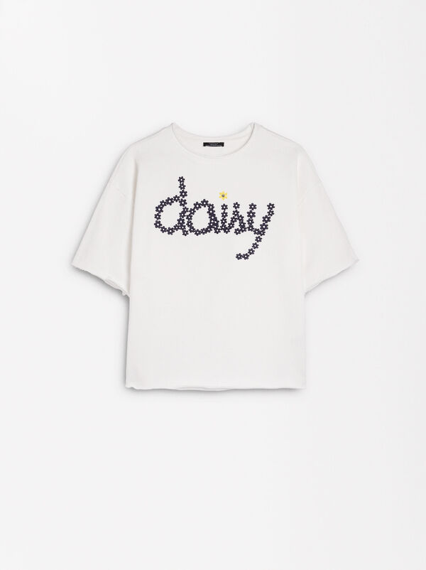 Embroidered t-shirt