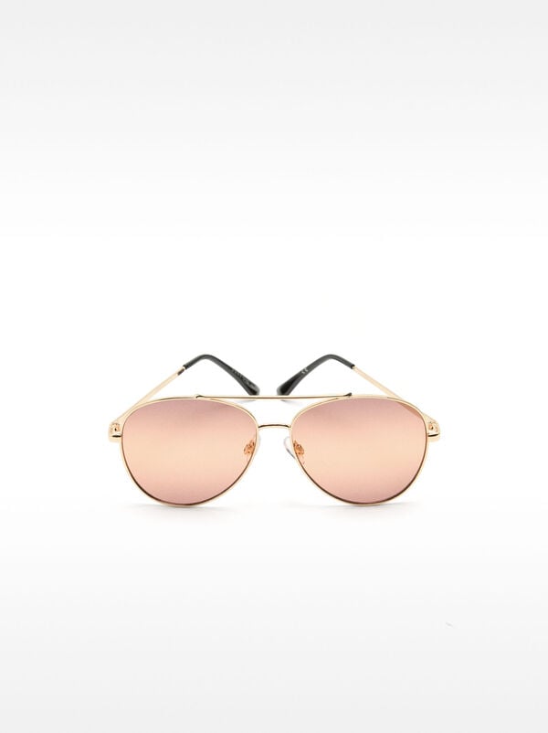 Rounded sunglasses