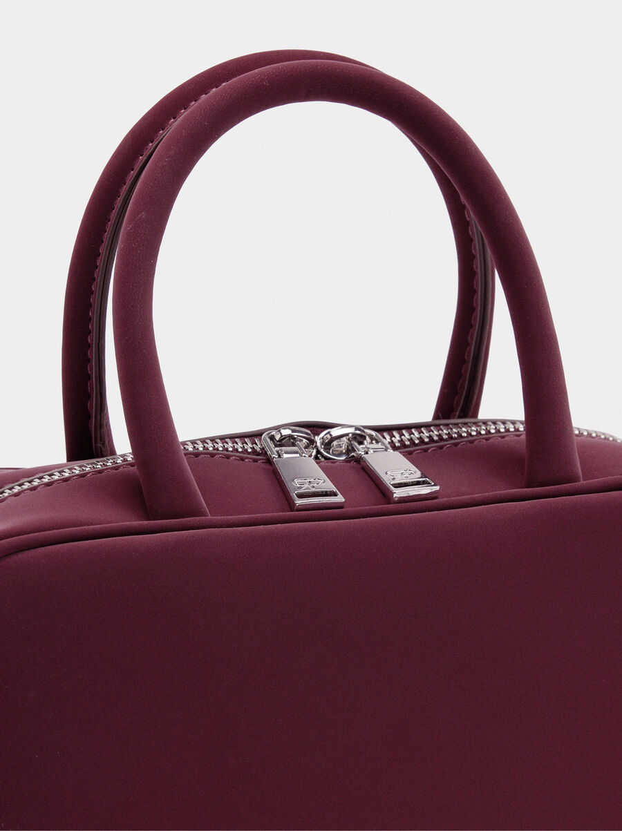 Bolso bowling de textura suave