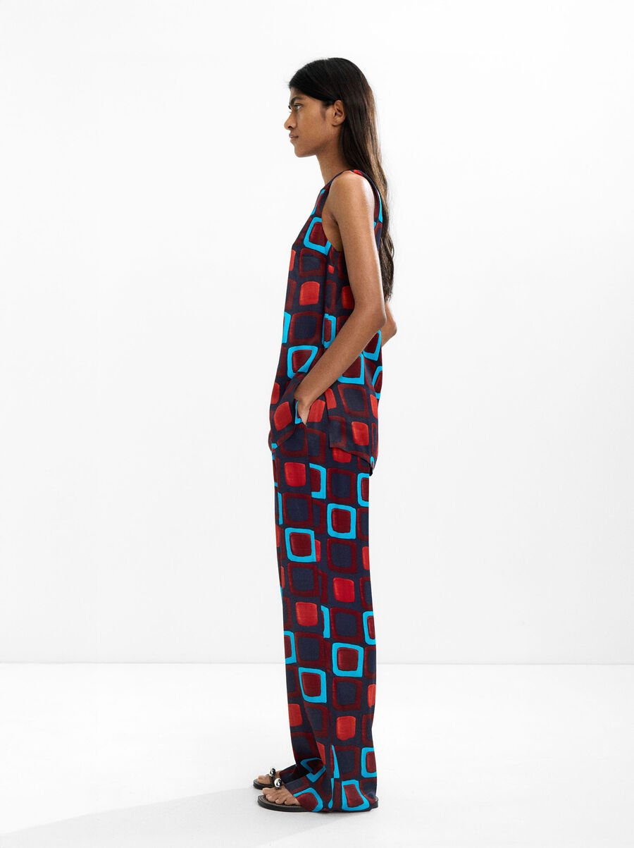 Hose mit geometrischem Muster