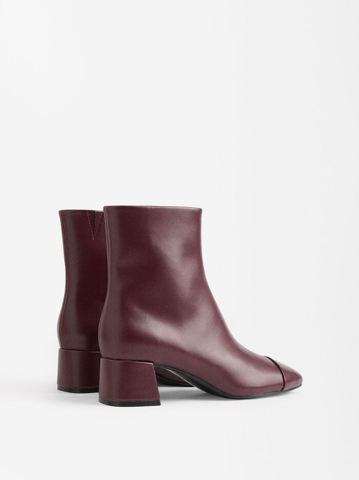 Botines de tacón liso