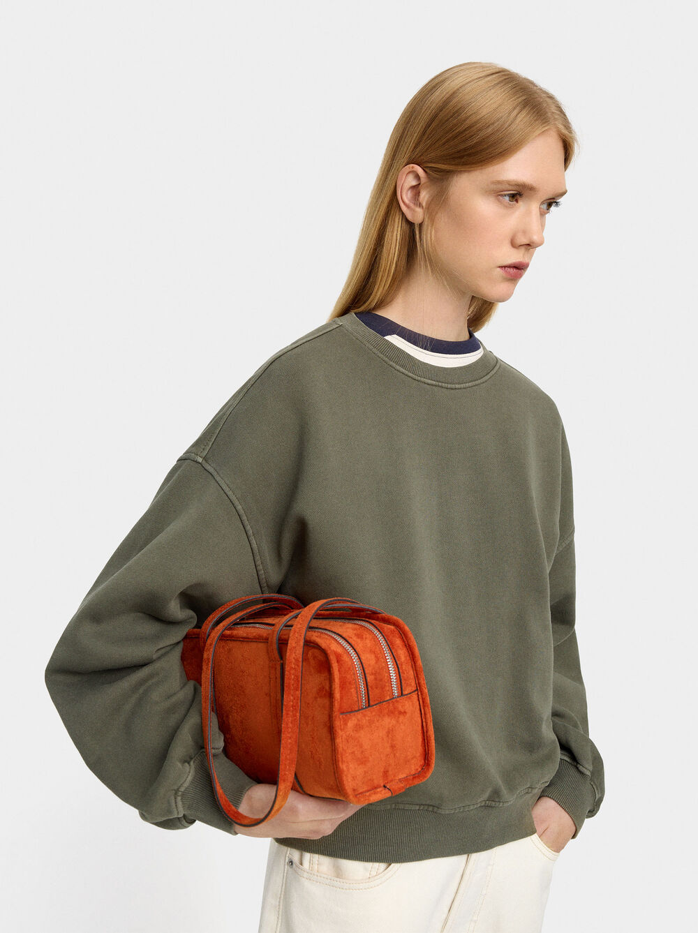 Sweatshirt aus 100% Baumwolle