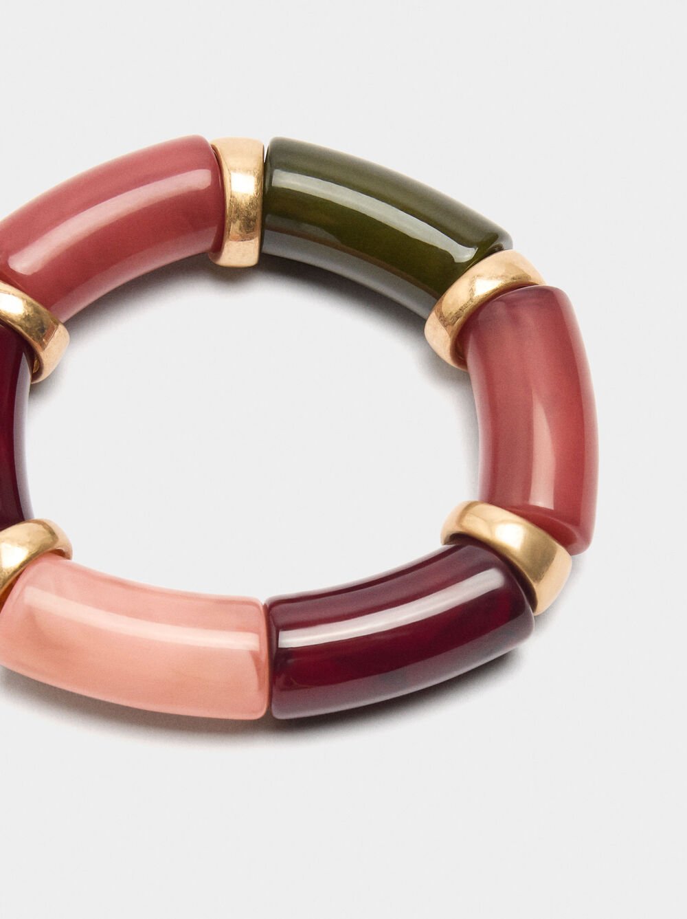 Elastic bracelet with stone effect