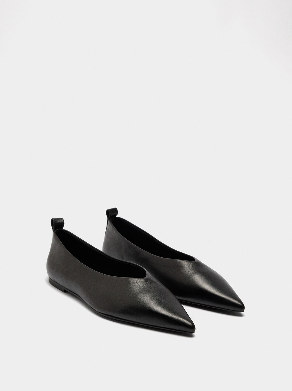 Leather ballet flats