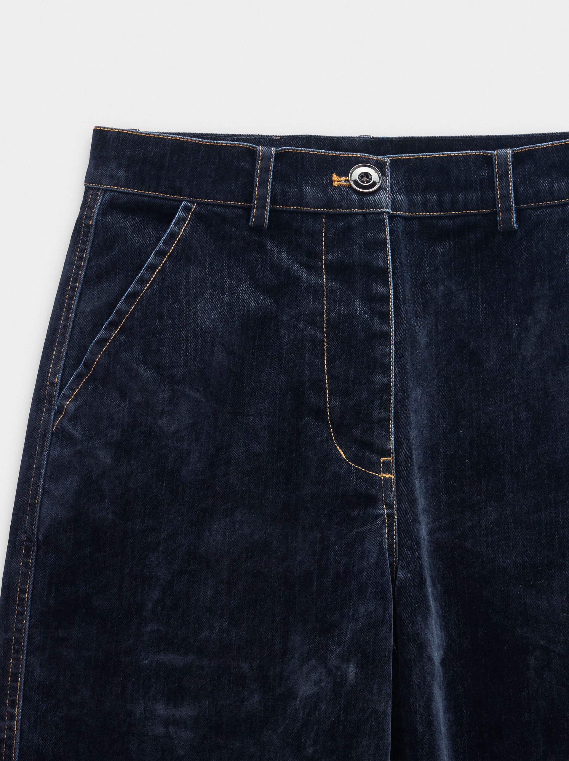 Pantalon en denim effet velours image number 5.0