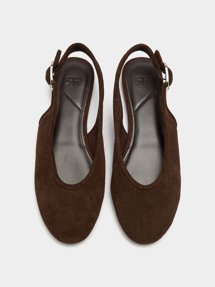 Leather ballet flats with slingback