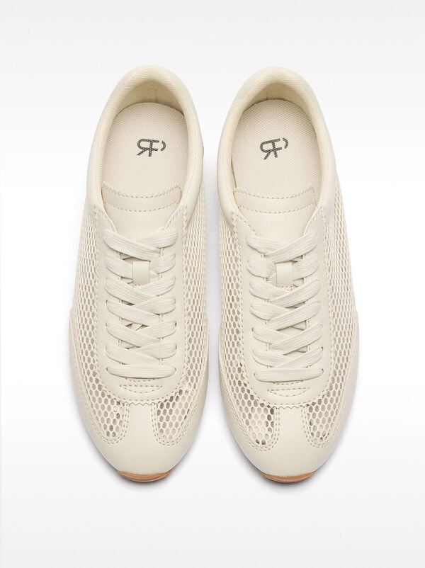 Monochromatic mesh sneakers