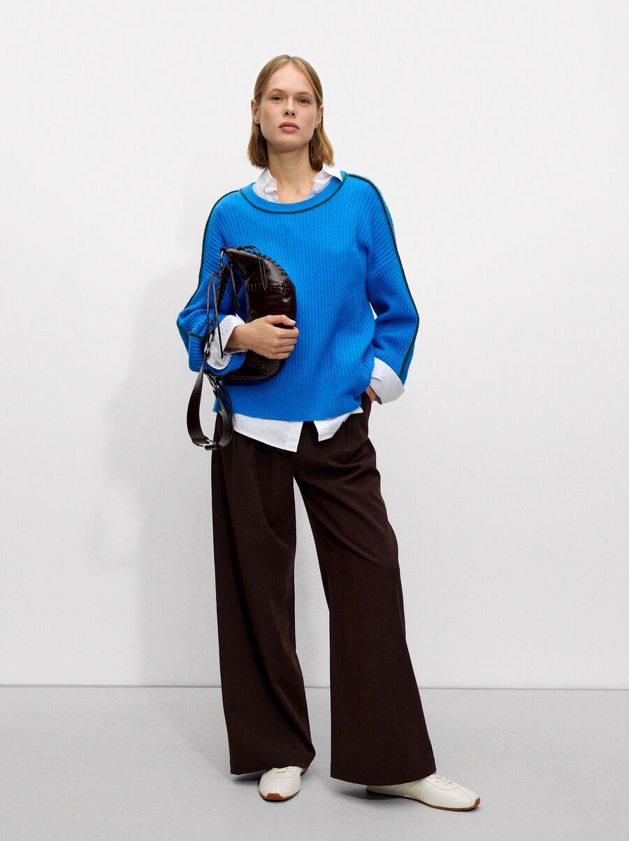 Knit sweater with contrast detail