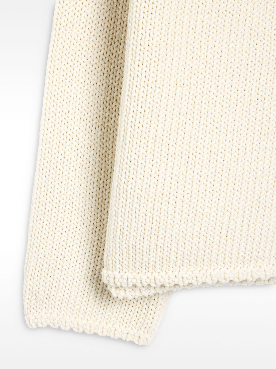 Cotton sweater with round-neck