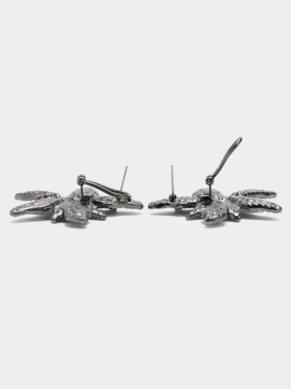 Ohrringe Blume mit Kristallen