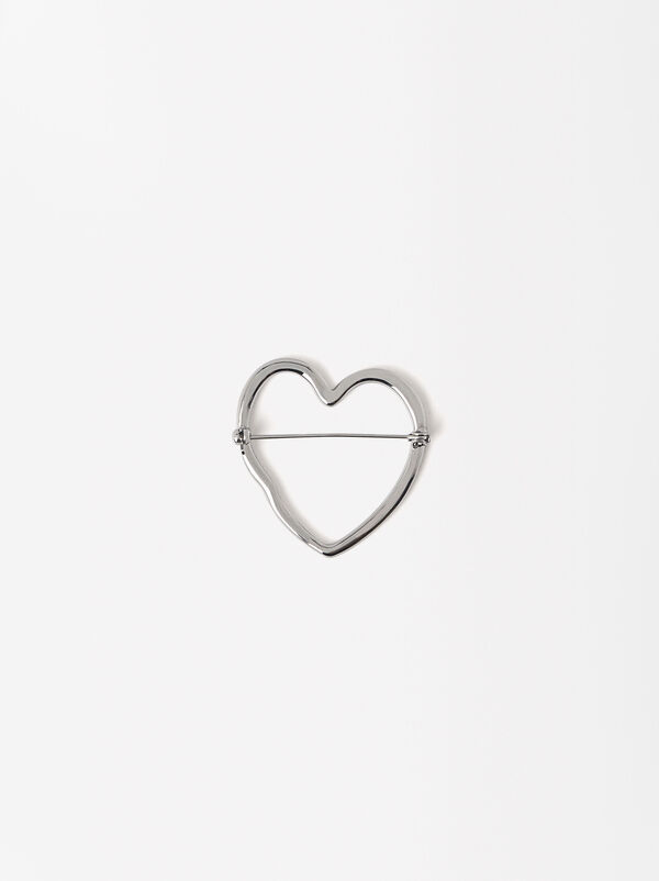 Brooch with heart