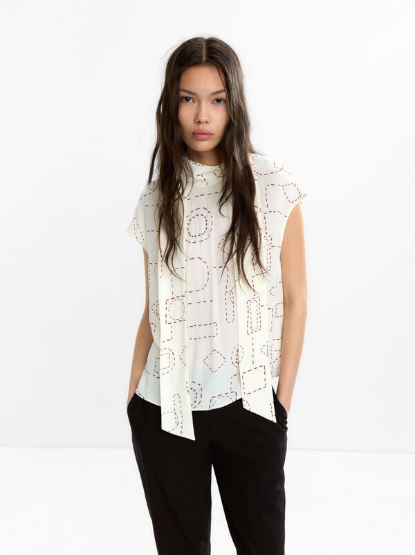 Scarf print top