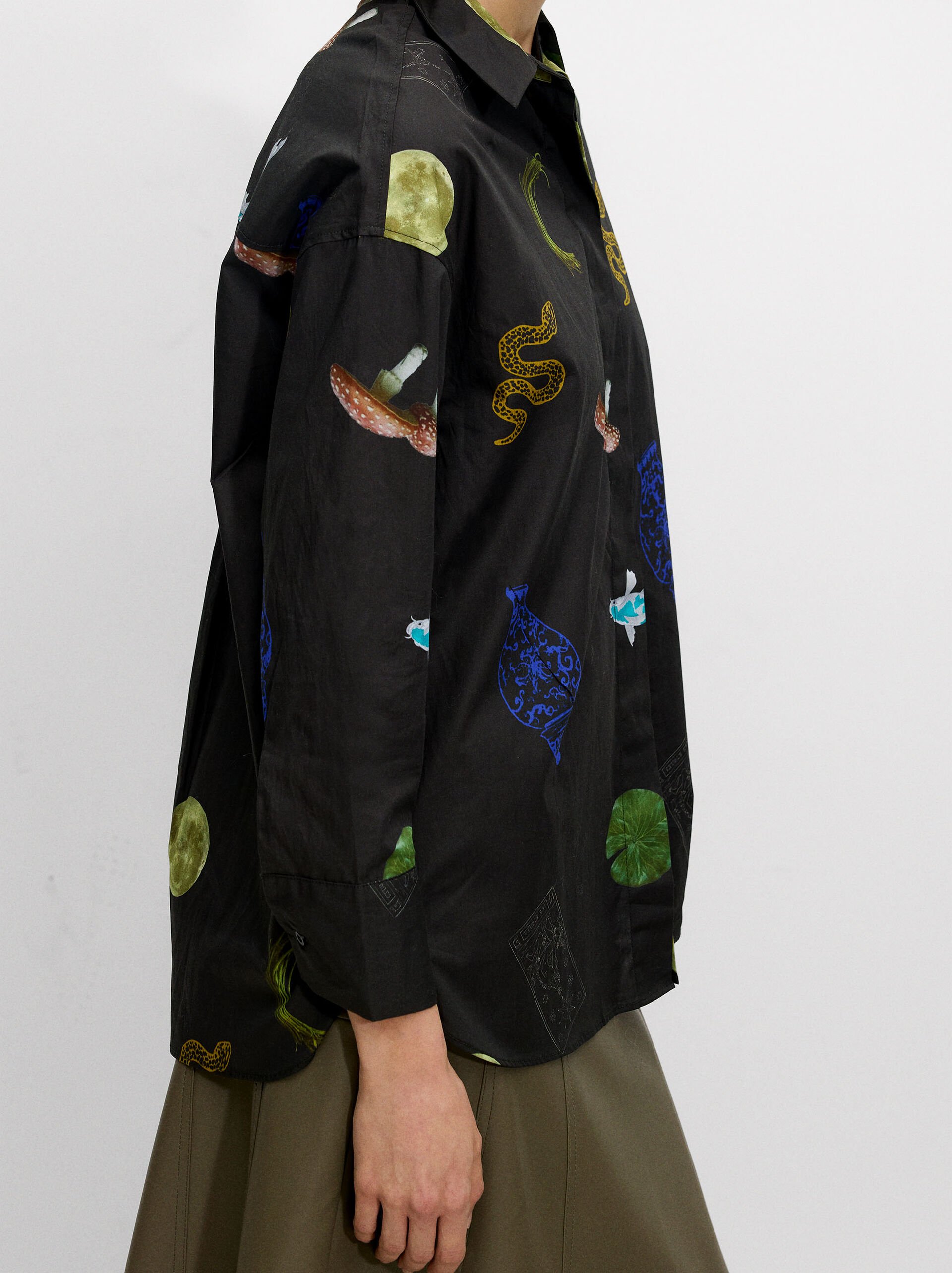 100% cotton printed shirt image number 3.0