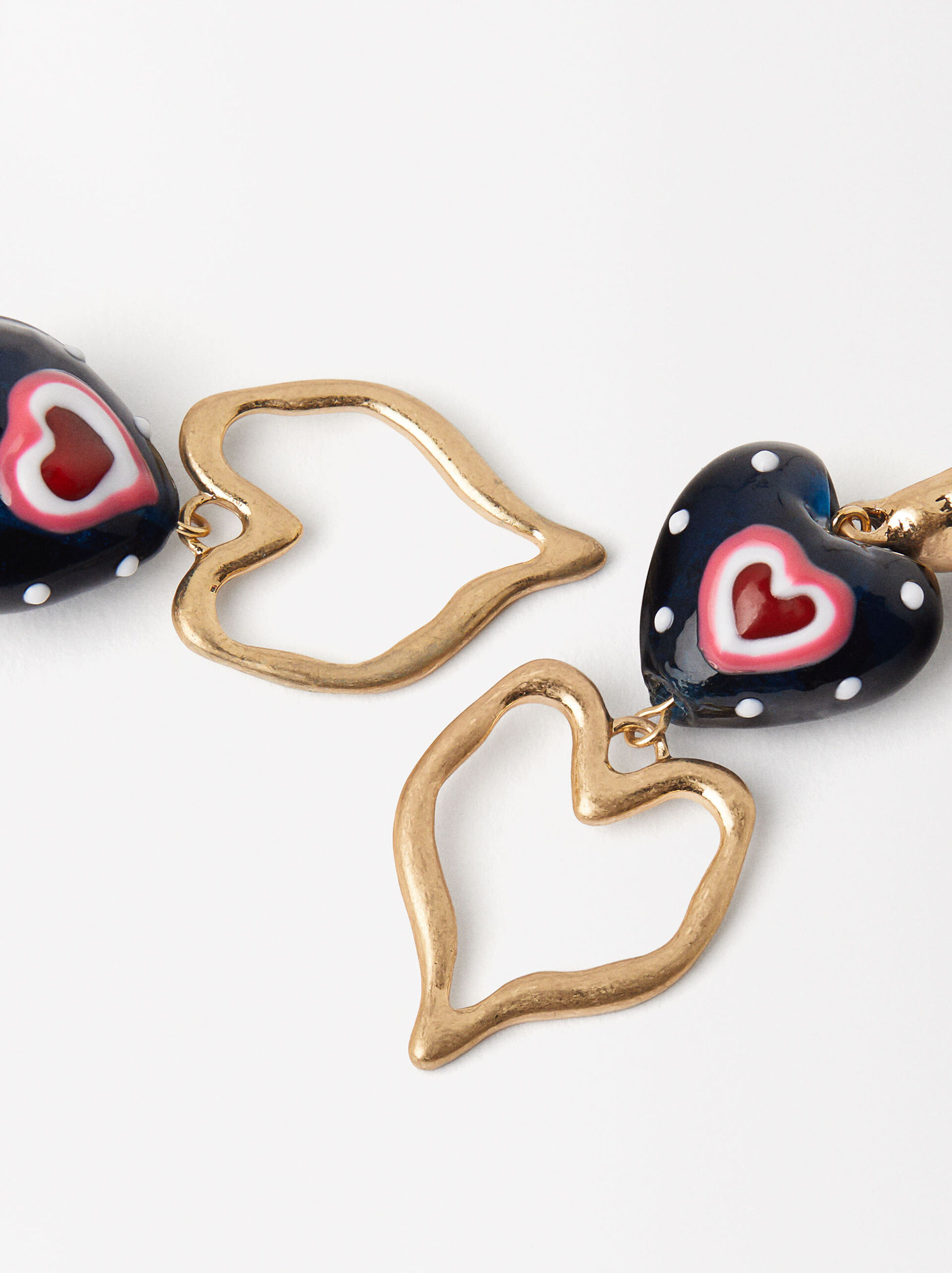 Long Earrings With Hearts image number 2.0