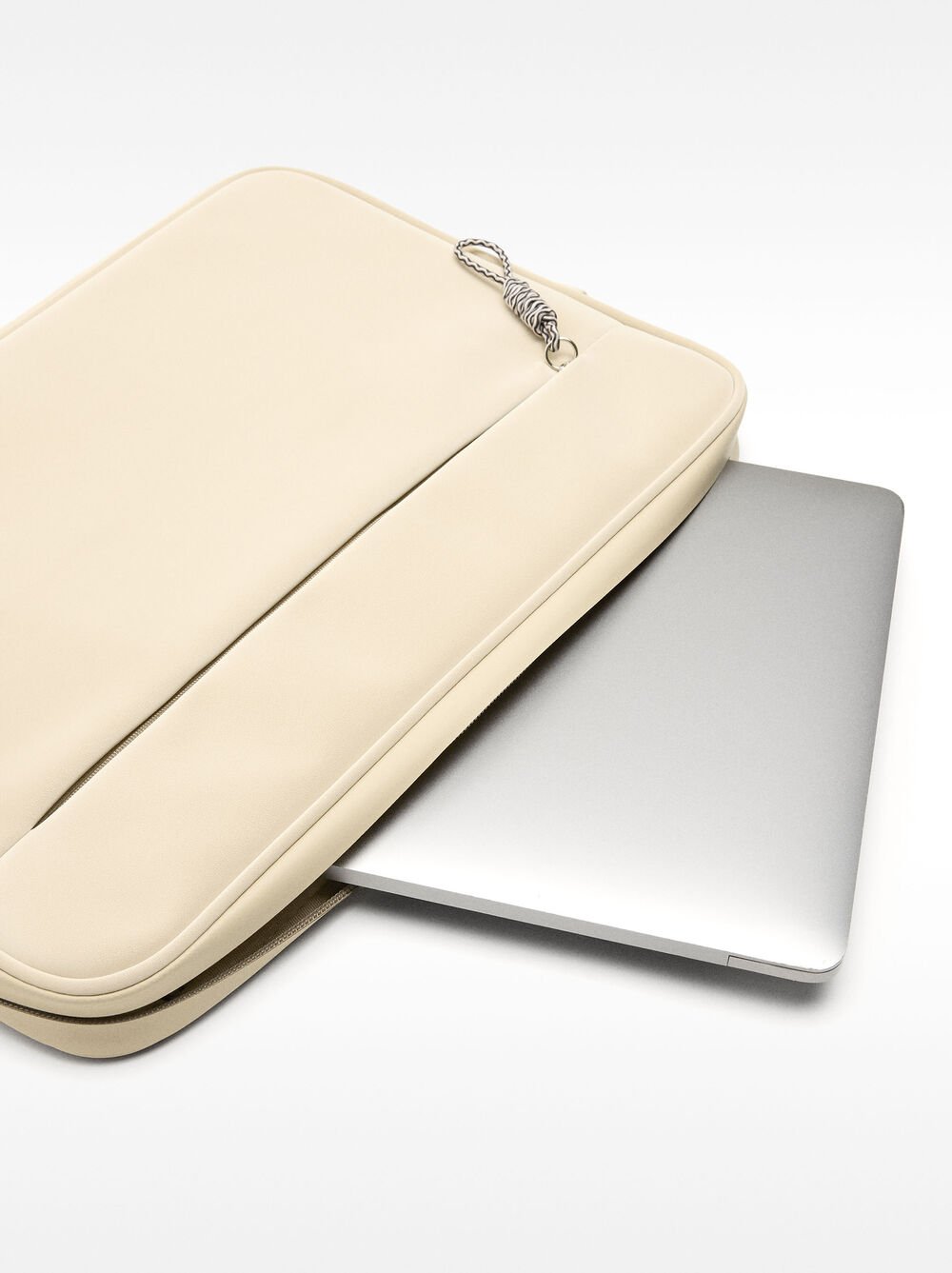 Capa para tablet 13" textura suave