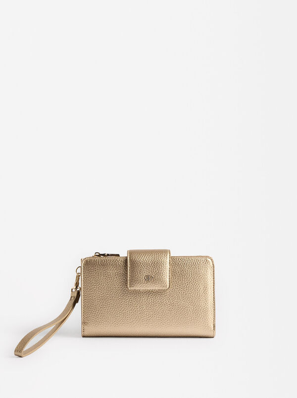 Textured metallic wallet