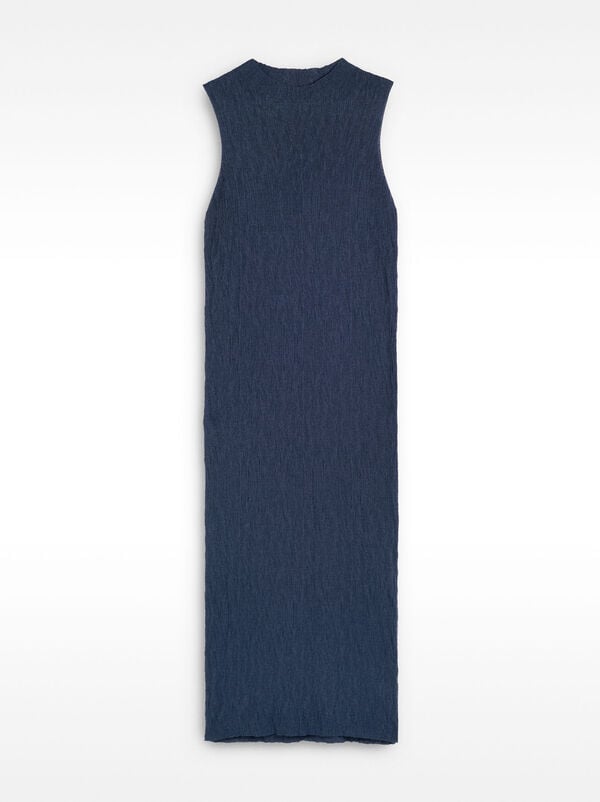 Long knitted dress