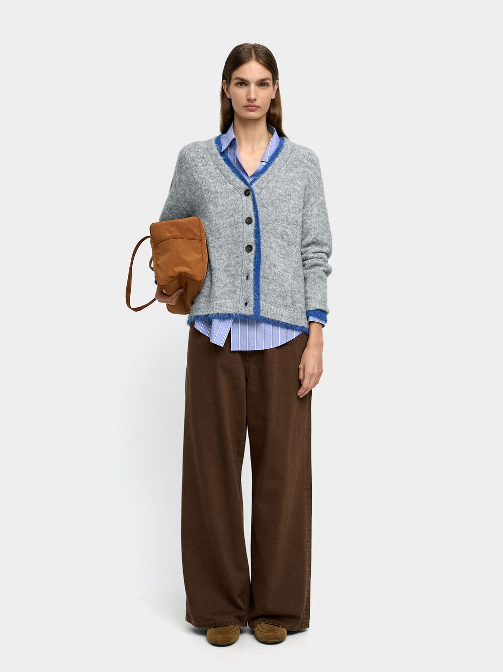 Knit cardigan with contrast edges