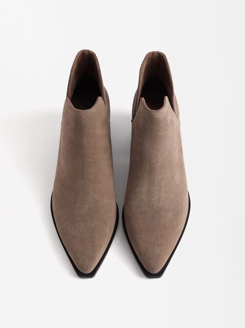 Leather cowboy ankle boots with openings