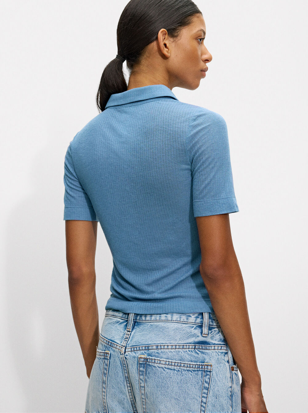 Polo collar T-shirt