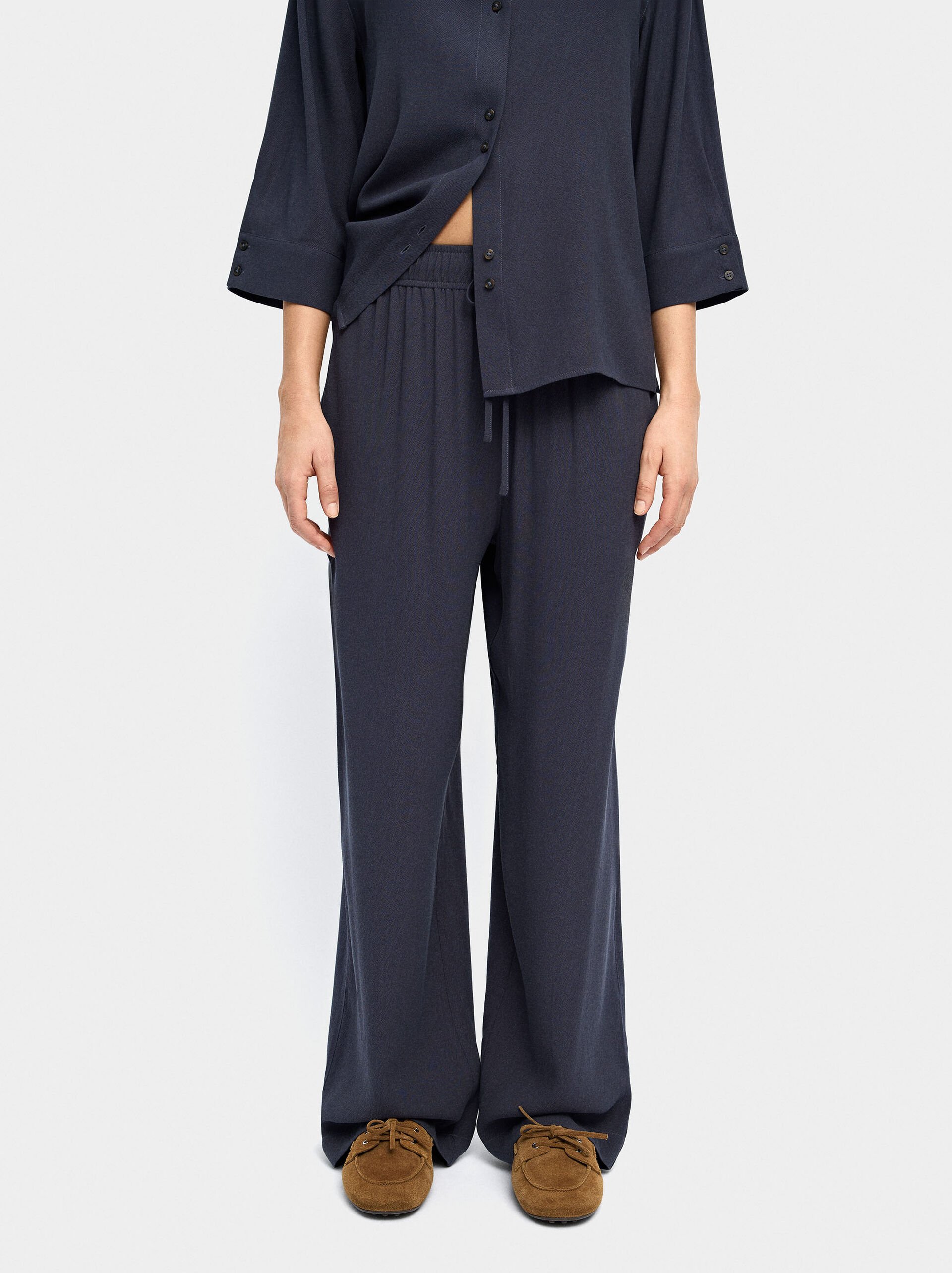 Trousers of lyocell with elastic waist image number 1.0