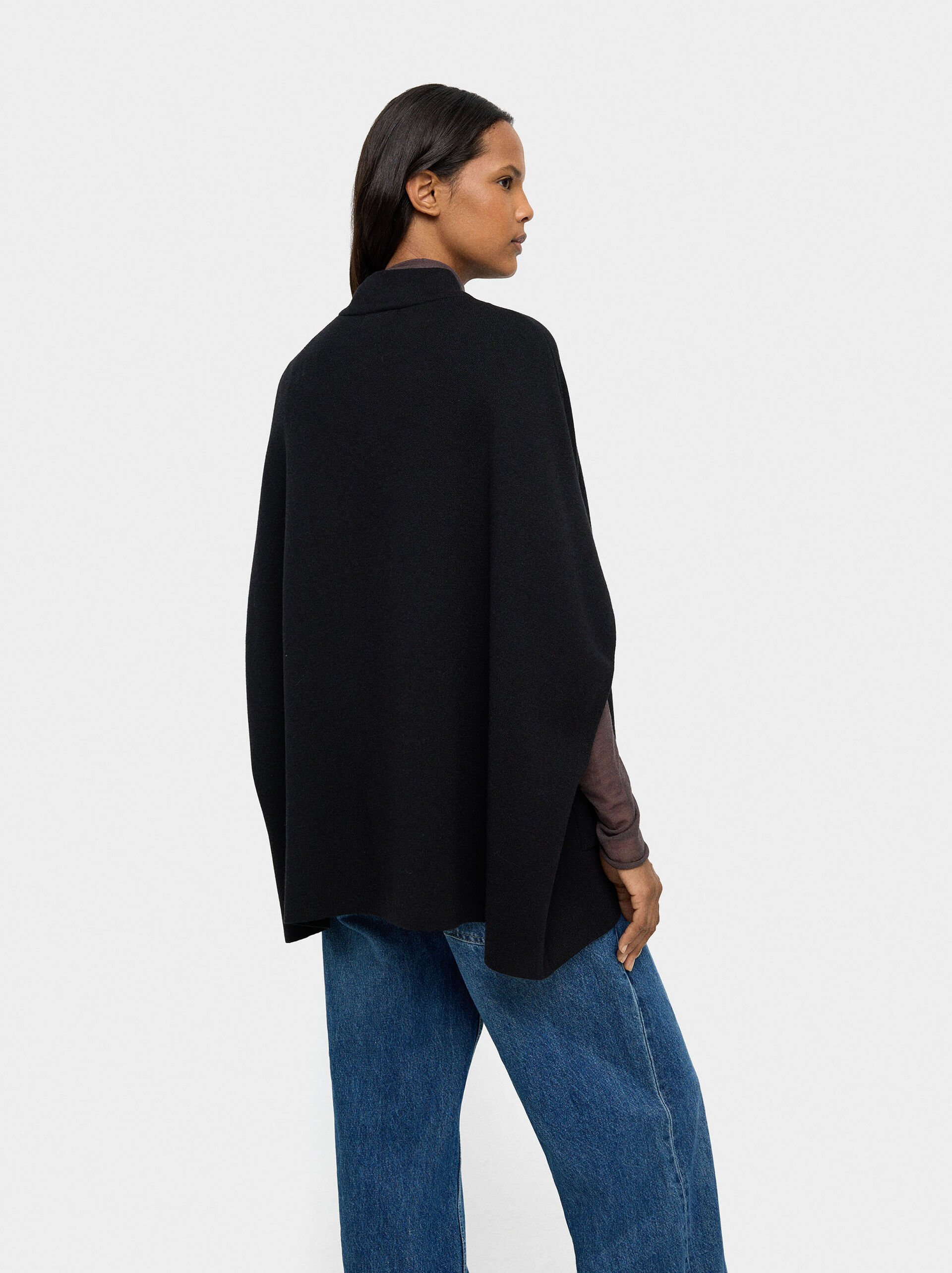 Knit poncho with high neck image number 3.0