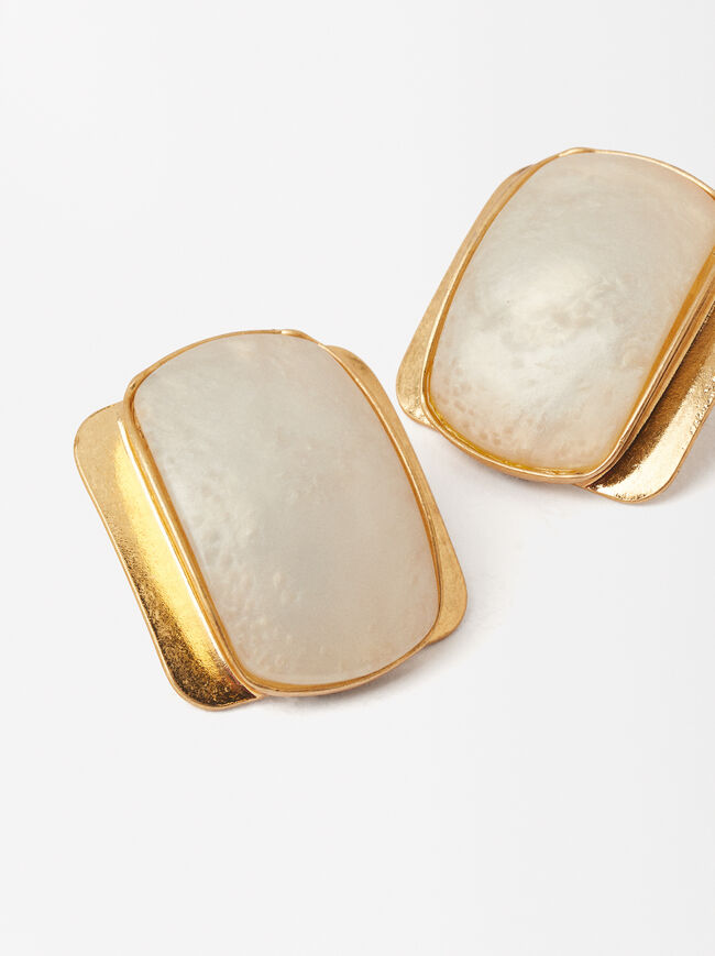 Golden Resin Earrings image number 2.0