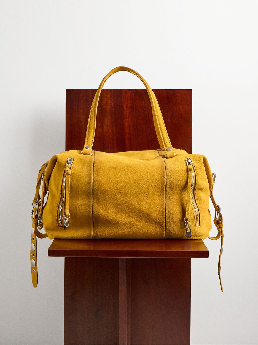 Leather tote bag