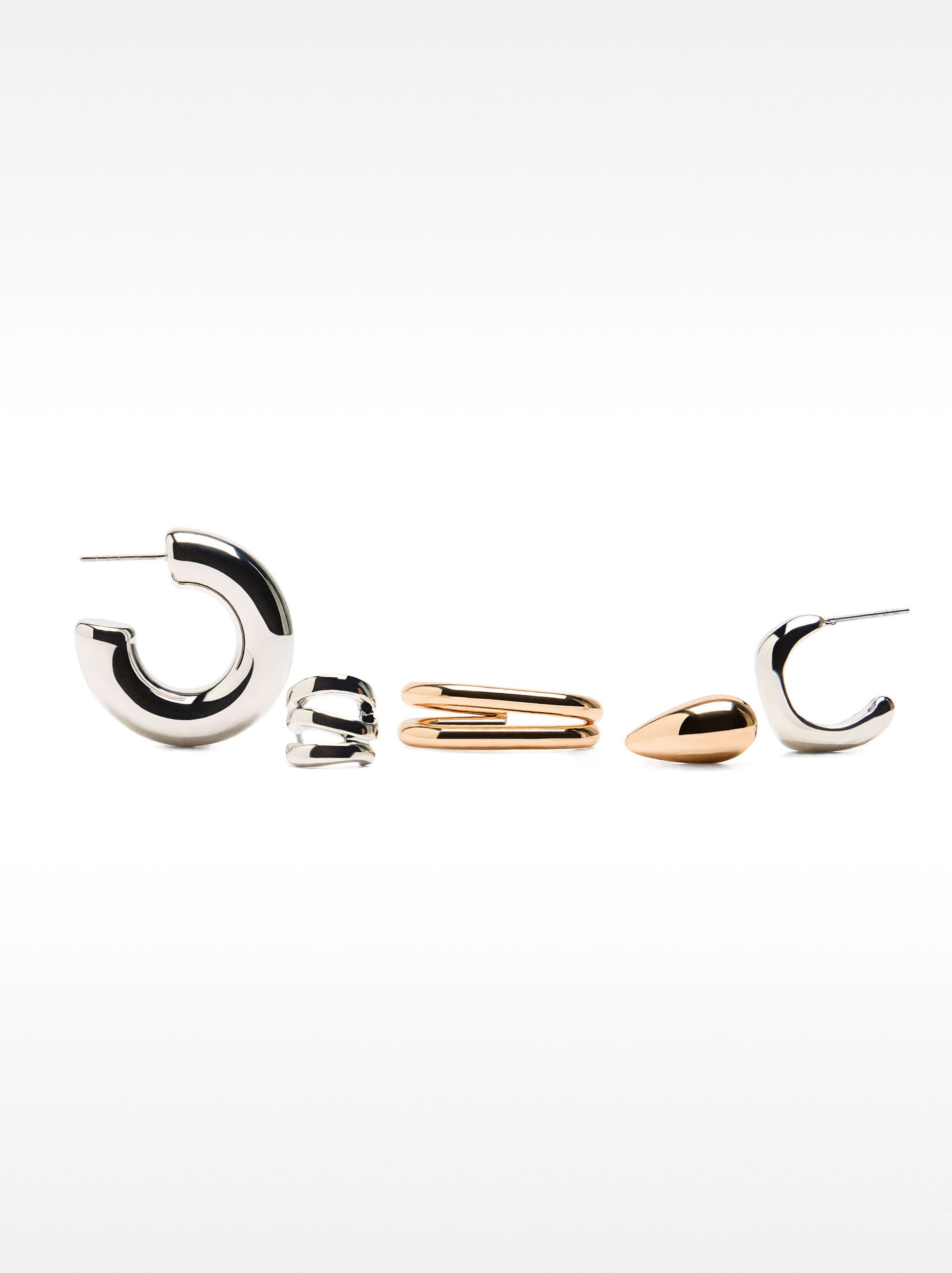 Set of bicolor open hoop earrings image number 2.0
