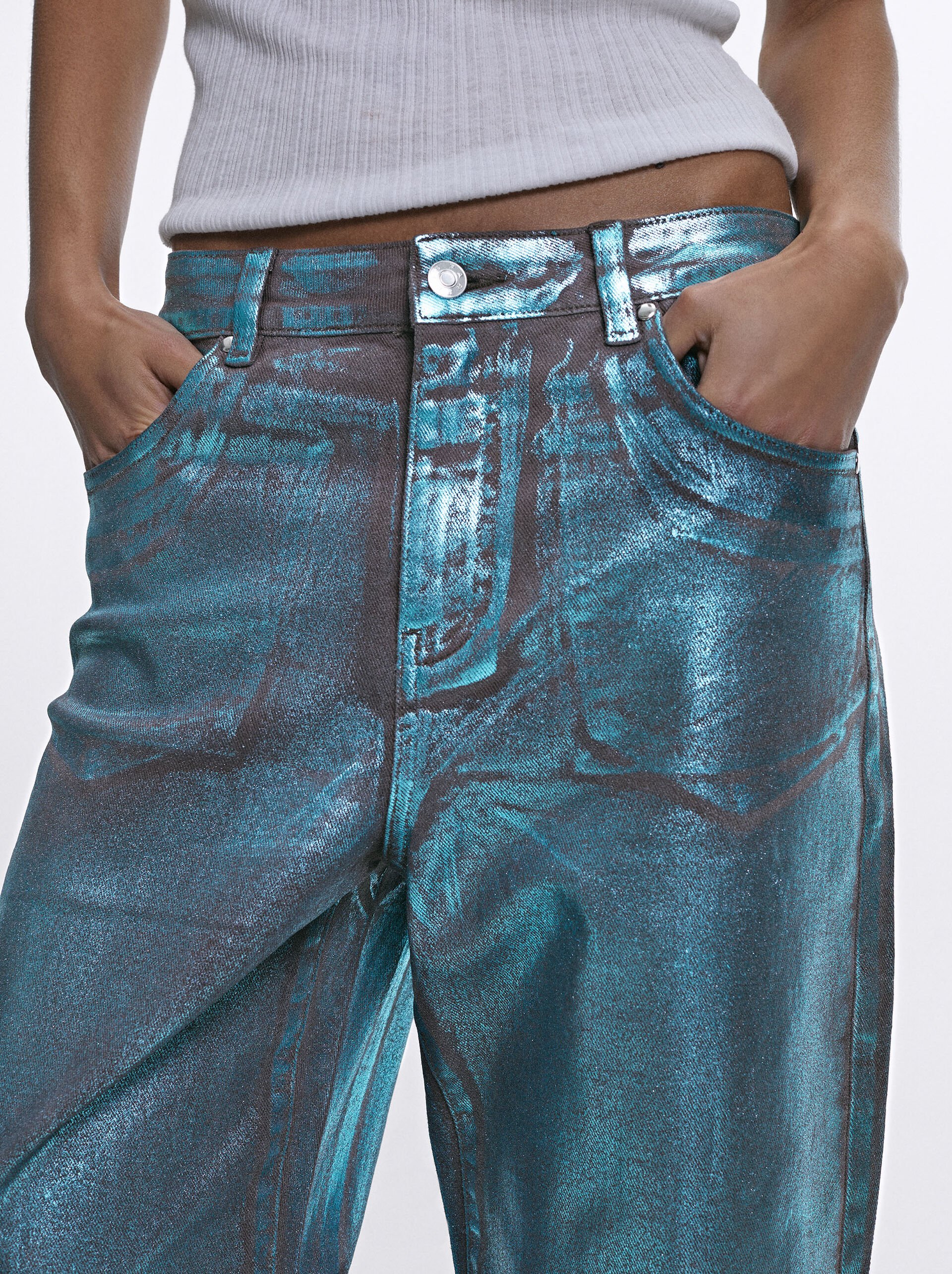 Metallic Jeans image number 4.0