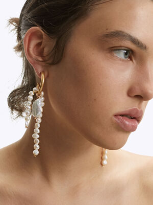 Hoop Earrings With Fresh Water Pearl