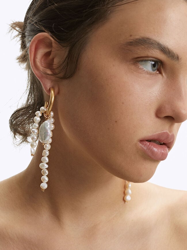 Hoop Earrings With Fresh Water Pearl image number 0.0