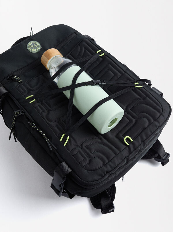 Expandable nylon cabin backpack