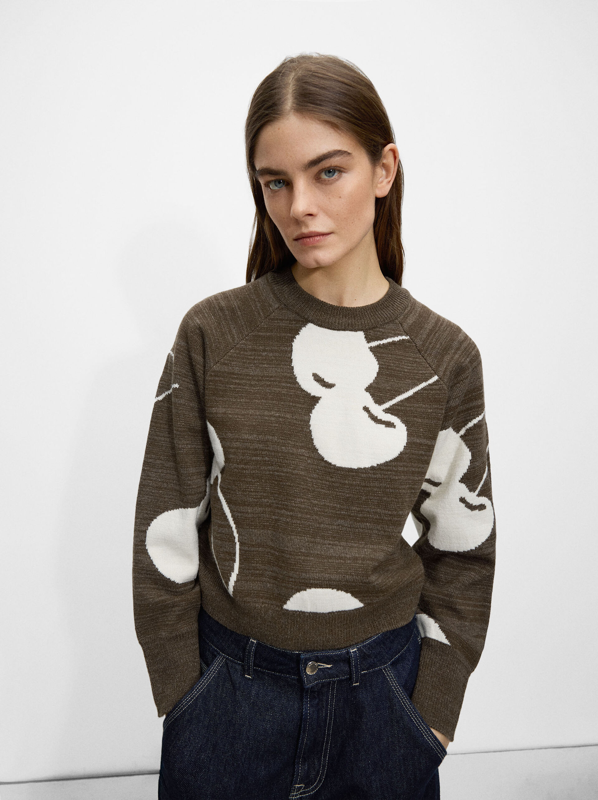 Jacquard-Strickpullover mit Kirschen image number 0.0