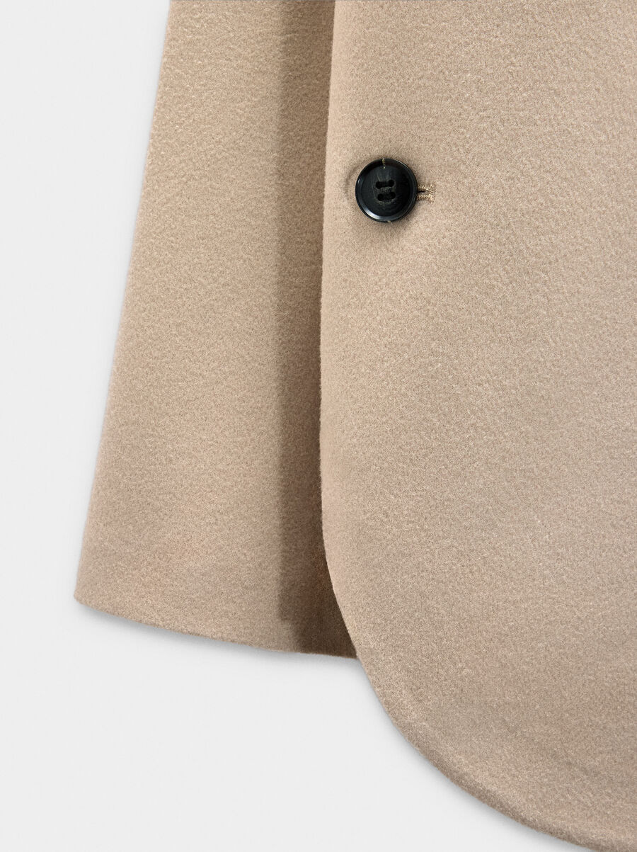 Sobrecamisa con solapas